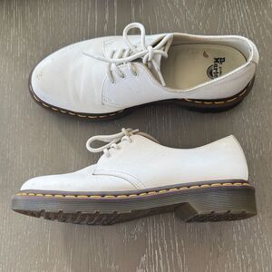 Dr. Martens 1461 White Smooth Leather Oxfords 3-Eye Lace-Up Shoes Ladies Size 8